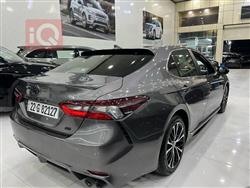 تۆیۆتا کامری